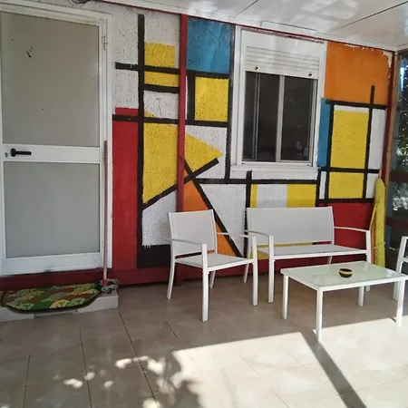 La Casetta Colorata * Aeroporto di Catania Fontana Rossa